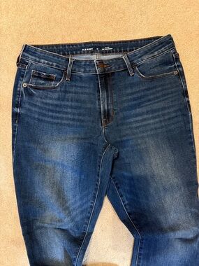 Old Navy Medium/Dark Blue Pop Icon Skinny Leg Jeans sz 12 mid-rise